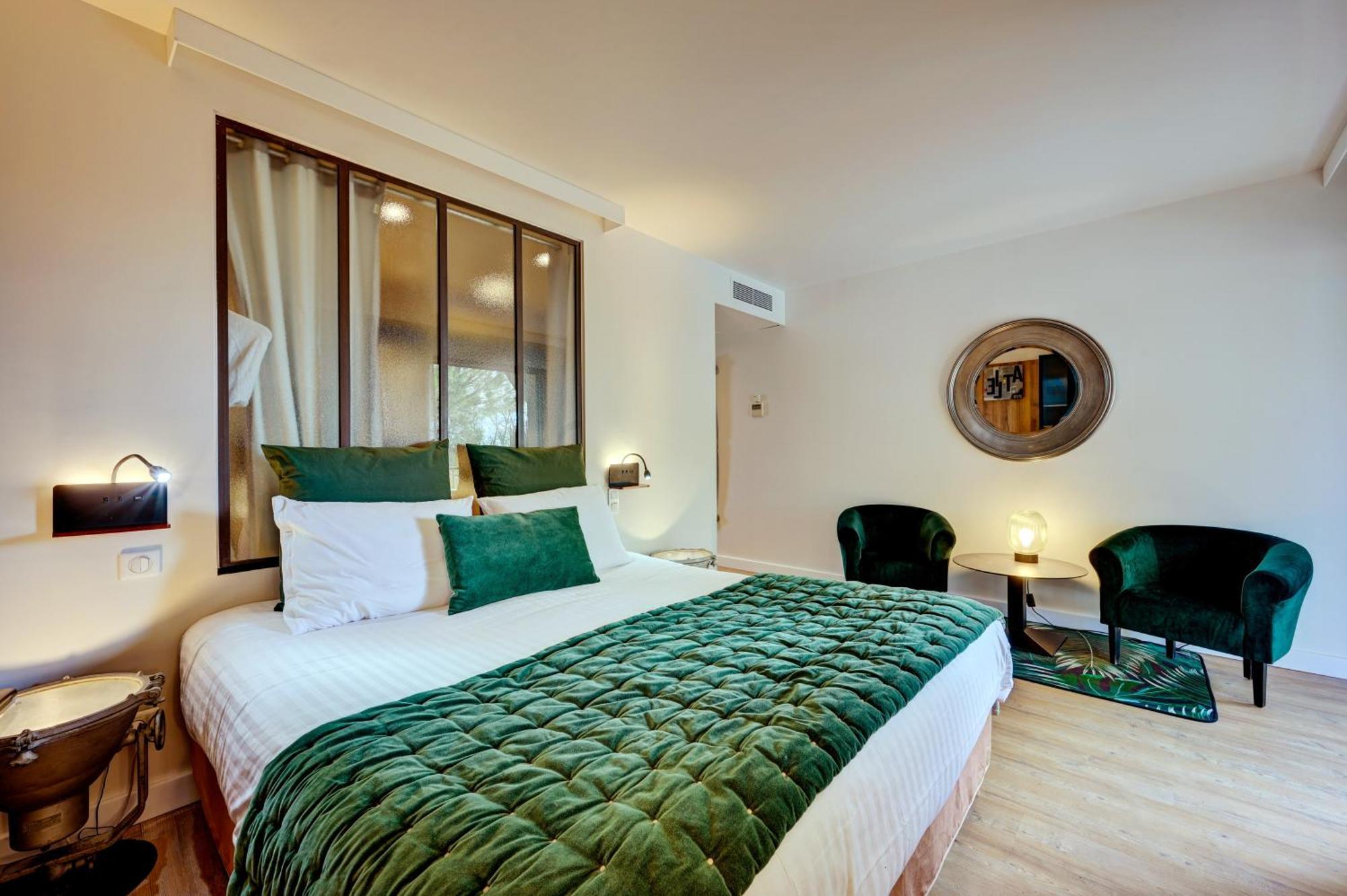 Hotel Bastide & Spa - Villa De 루르마랭 외부 사진