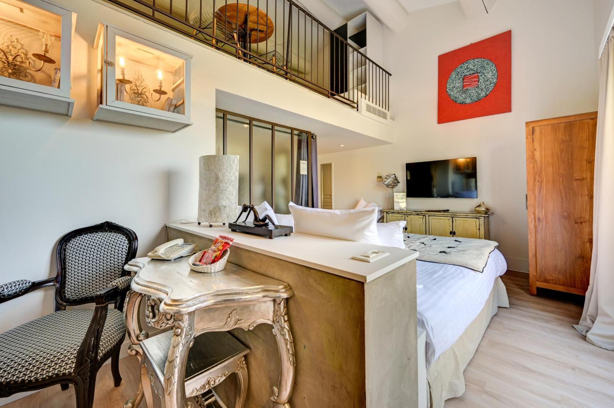 Hotel Bastide & Spa - Villa De 루르마랭 외부 사진