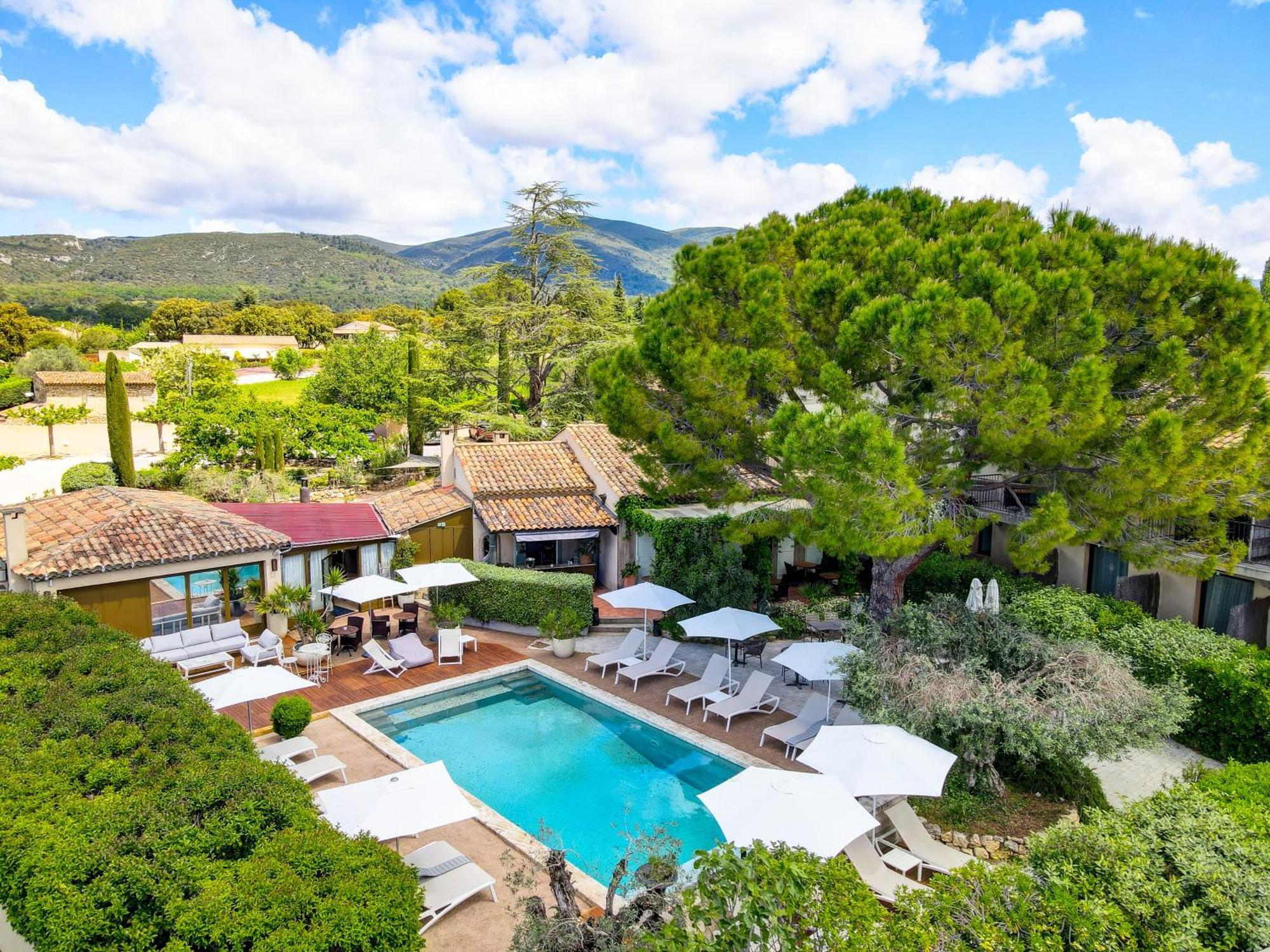 Hotel Bastide & Spa - Villa De 루르마랭 외부 사진